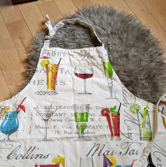 👕Michel Design Works - Cocktail Apron - Picture 3 of 5